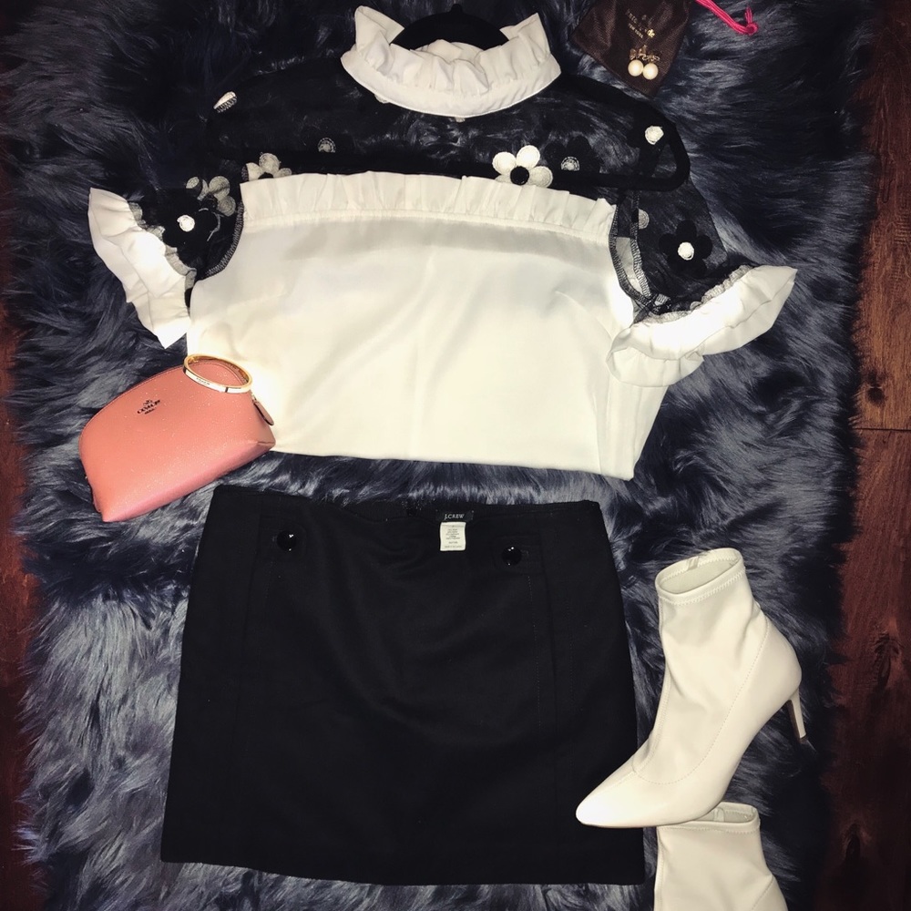 J. CREW MINI SKIRT BLACK